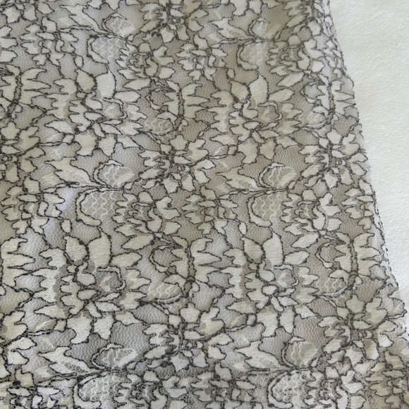 Banana republic white lace mini dress black detail sheath dress - Picture 5 of 11